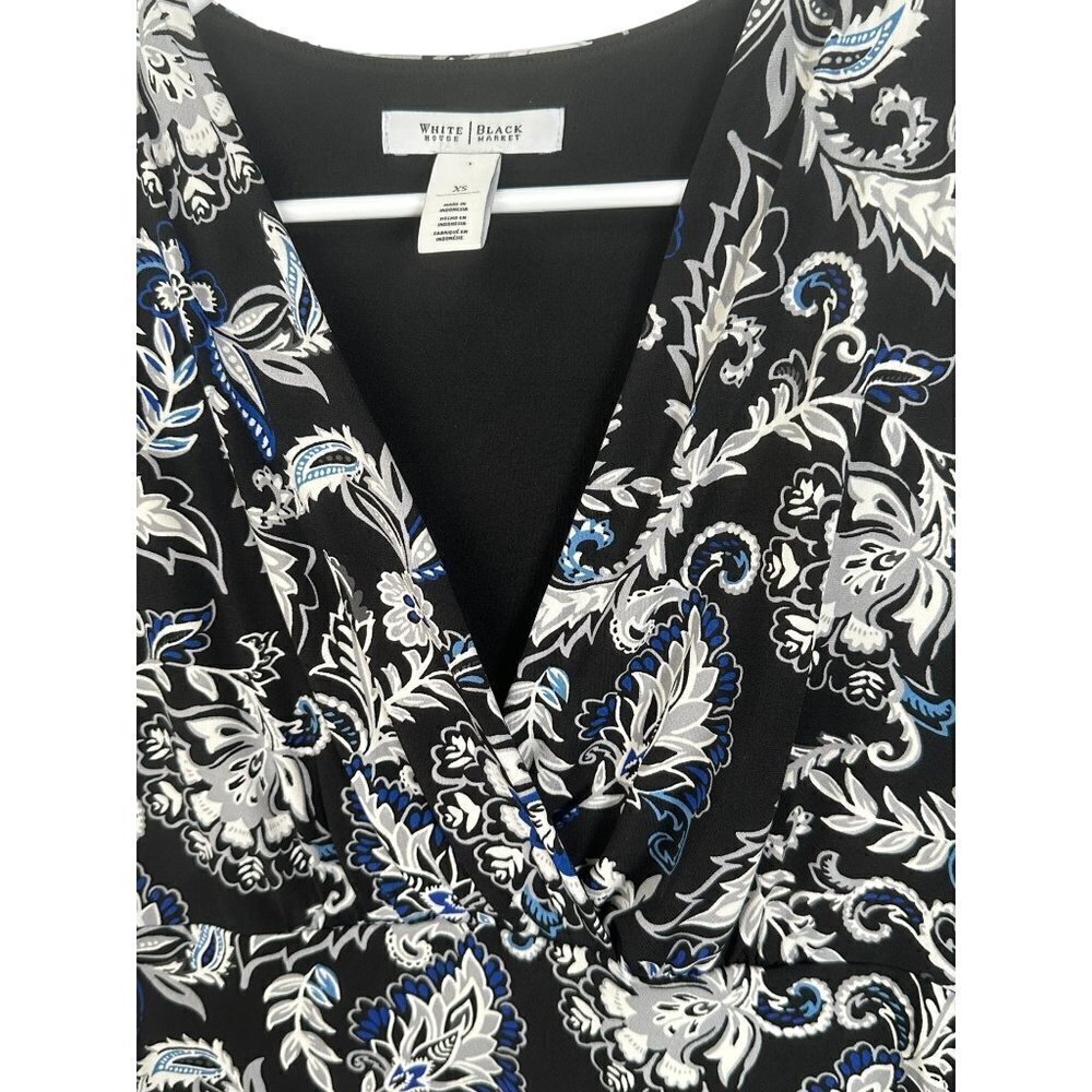 White House Black Market black and‎ blue foral faux wrap dress, size XS - Picture 2 of 7